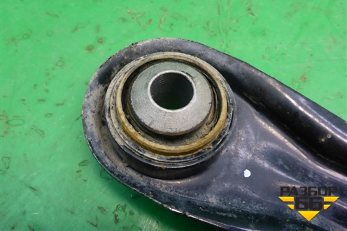 Рычаг задний поперечный для Volkswagen Touareg c 2002-2010г (Туарег)