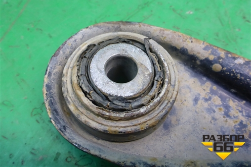 Рычаг задний поперечный для Volkswagen Touareg c 2002-2010г (Туарег)