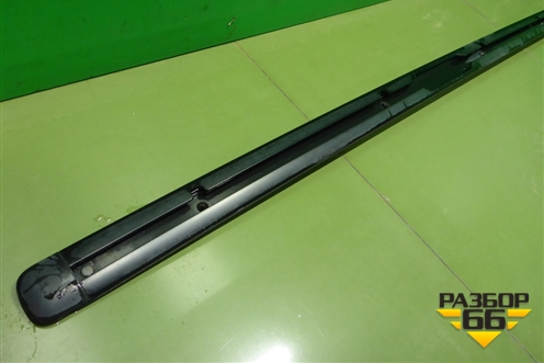 Молдинг крыши левый (7L6860181F) для Volkswagen Touareg c 2002-2010г (Туарег)