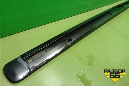 Молдинг крыши правый (7L6860182F) для Volkswagen Touareg c 2002-2010г (Туарег)