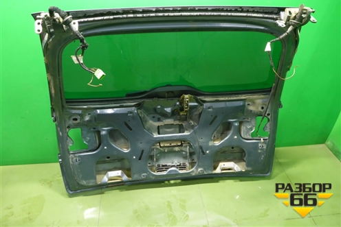 Дверь багажника со стеклом для Volkswagen Touareg c 2002-2010г (Туарег)