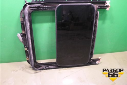 Люк электрический (7L0877041A) для Volkswagen Touareg c 2002-2010г (Туарег)