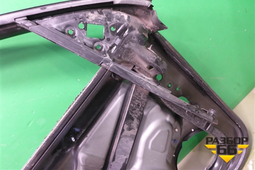 Рамка двери передней правой (7L6837730H) для Volkswagen Touareg c 2002-2010г (Туарег)