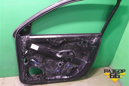 Рамка двери передней правой (7L6837730H) для Volkswagen Touareg c 2002-2010г (Туарег)