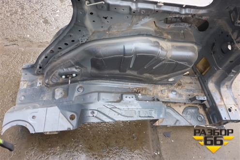 Крыло заднее правое для Volkswagen Touareg c 2002-2010г (Туарег)