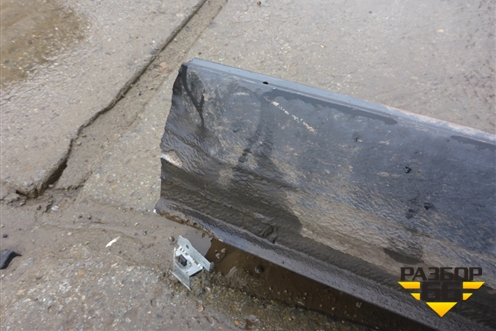 Порог со стойкой левый для Volkswagen Touareg c 2002-2010г (Туарег)