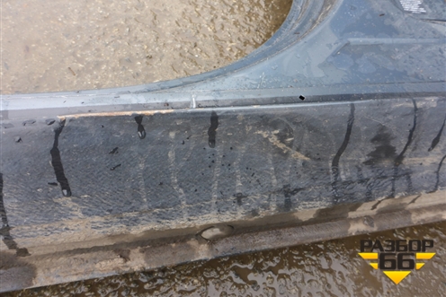 Порог со стойкой левый для Volkswagen Touareg c 2002-2010г (Туарег)