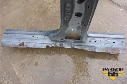 Порог со стойкой правый для Volkswagen Touareg c 2002-2010г (Туарег)