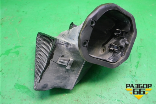 Воздуховод отопителя (7L0819049) для Volkswagen Touareg c 2002-2010г (Туарег)