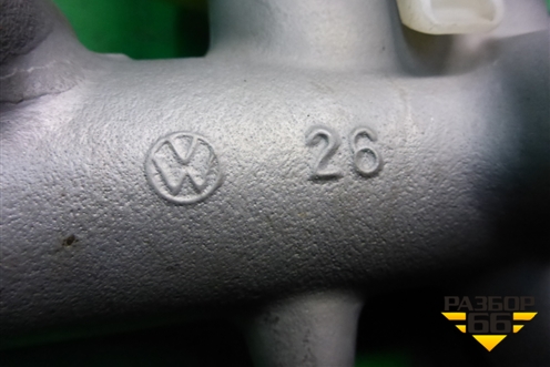 Цилиндр тормозной главный для Volkswagen Touareg c 2002-2010г (Туарег)