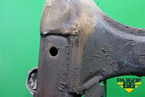 Подрамник передний АКПП (7L0407747) для Volkswagen Touareg c 2002-2010г (Туарег)