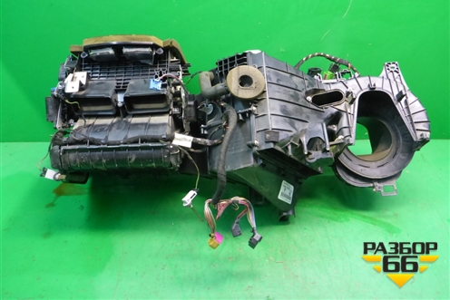 Корпус отопителя (7L0820005CN) для Volkswagen Touareg c 2002-2010г (Туарег)