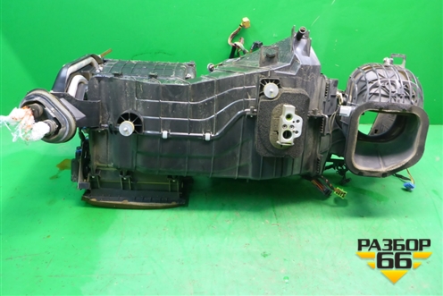 Корпус отопителя (7L0820005CN) для Volkswagen Touareg c 2002-2010г (Туарег)