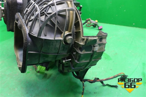 Корпус отопителя (7L0820005CN) для Volkswagen Touareg c 2002-2010г (Туарег)