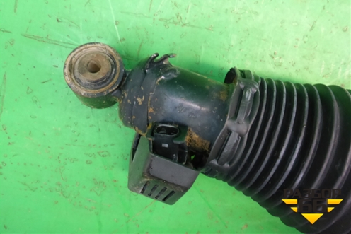 Амортизатор задний левый (пневматический) (7L6512021AG) для Volkswagen Touareg c 2002-2010г (Туарег)