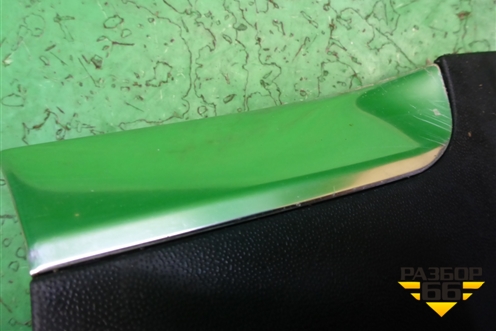 Накладка переднего крыла правого (7L6854960A) для Volkswagen Touareg c 2002-2010г (Туарег)