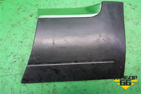 Накладка переднего крыла правого (7L6854960A) для Volkswagen Touareg c 2002-2010г (Туарег)