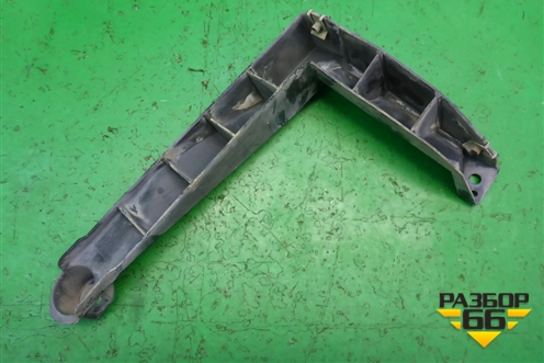 Кронштейн заднего бампера правый (под фонарь) (7L6807862) для Volkswagen Touareg c 2002-2010г (Туарег)