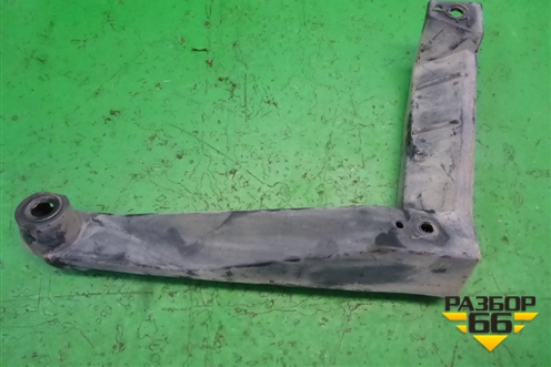 Кронштейн заднего бампера правый (под фонарь) (7L6807862) для Volkswagen Touareg c 2002-2010г (Туарег)