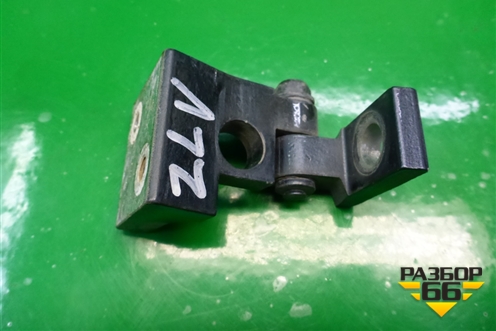 Петля двери задней левой верхняя для Volkswagen Touareg c 2002-2010г (Туарег)