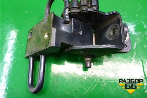 Петля двери задней левой нижняя для Volkswagen Touareg c 2002-2010г (Туарег)