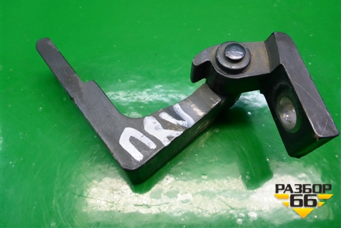 Петля двери передней правой верхняя для Volkswagen Touareg c 2002-2010г (Туарег)