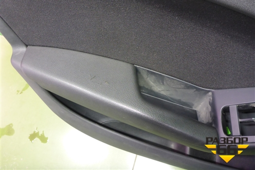 Обшивка двери передней левой под электрику (8K1867105) для Audi A4 (В8) с 2007-2015г (А4)