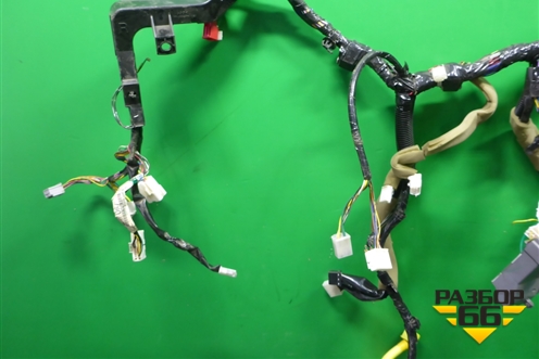 Проводка салонная (под торпедо) (MN151061) для Mitsubishi Lancer-9  с 2003-2008г (Лансер)