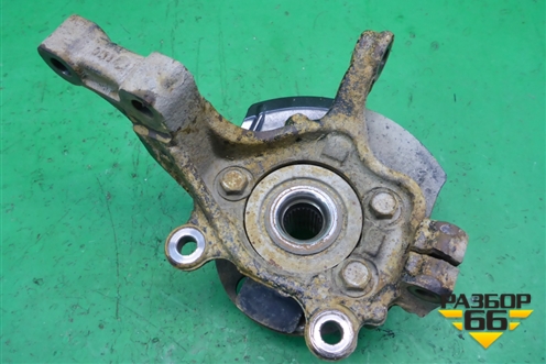 Кулак поворотный передний правый для Nissan Tiida (C11X) с 2004-2013г (Тиида)