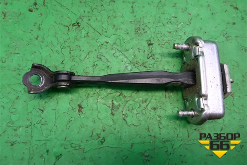 Ограничитель двери задней левой для Nissan Tiida (C11X) с 2004-2013г (Тиида)