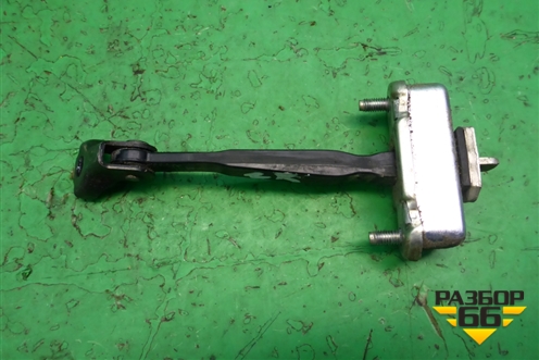 Ограничитель двери задней правой для Nissan Tiida (C11X) с 2004-2013г (Тиида)