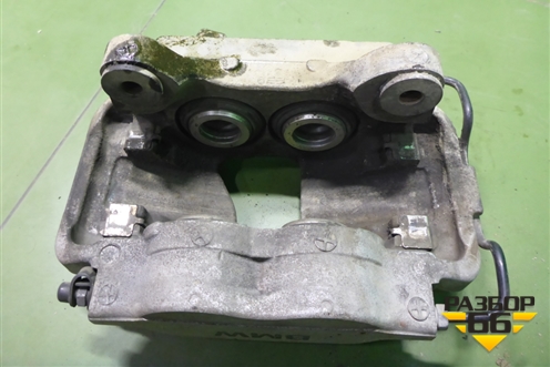 Суппорт передний правый (под 348 диск) для BMW 5-серия G30 с 2017г