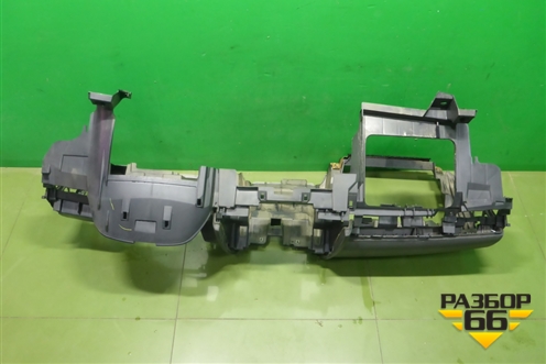 Торпедо под AIR BAG без AIR BAG (68200EL00A) для Nissan Tiida (C11X) с 2004-2013г (Тиида)