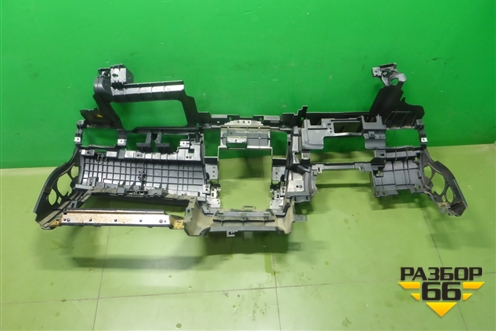 Торпедо под AIR BAG без AIR BAG (68200EL00A) для Nissan Tiida (C11X) с 2004-2013г (Тиида)