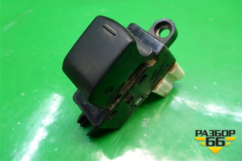 Кнопка стеклоподъёмника для Nissan Tiida (C11X) с 2004-2013г (Тиида)