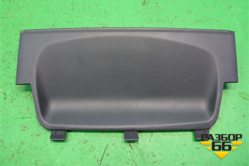 Накладка внутренняя (на консоль) (68413EL00A) для Nissan Tiida (C11X) с 2004-2013г (Тиида)