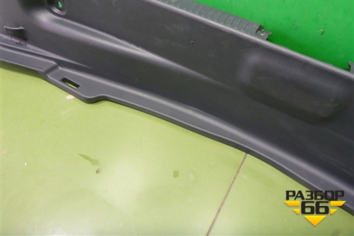 Обшивка багажника на заднюю панель (5838706270) для Toyota Camry V70 с 2017г (Камри)