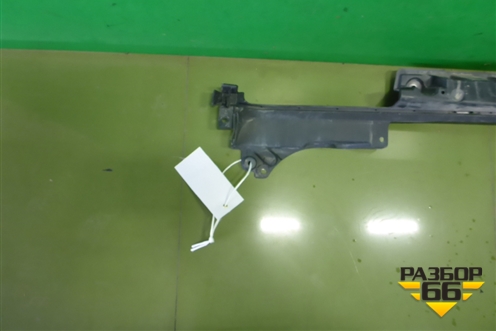 Кронштейн заднего бампера центральный (CK5217B861AD) для Land Rover Range Rover 4 с 2013-2022г (Вог)