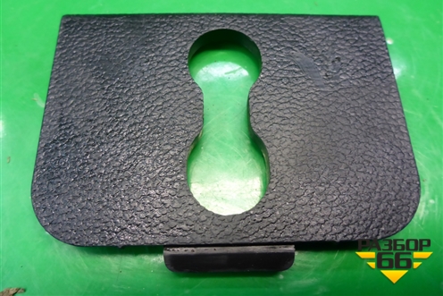 Кожух замка багажника для Mazda CX 7 с 2006-2012г (СХ7)