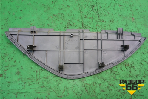 Накладка на торпедо (боковая правая) (847254H000) для Hyundai Grand Starex с 2007-2021г (Гранд Старекс)