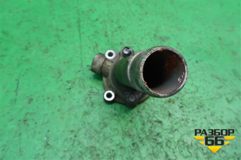 Корпус термостата (2.5л D4CB) для Hyundai Grand Starex с 2007-2021г (Гранд Старекс)