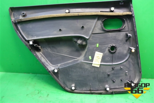 Обшивка двери задней правой под механику (после 2009г) (8200916230) для Renault Logan с 2004-2015г (Логан)