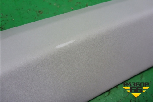 Обшивка стойки задняя верхняя правая (хетчэк) (4M51A31010AGV) для Ford Focus 2 с 2008-2011г (Фокус)