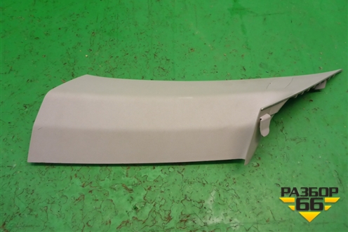 Обшивка стойки задняя верхняя правая (хетчэк) (4M51A31010AGV) для Ford Focus 2 с 2008-2011г (Фокус)