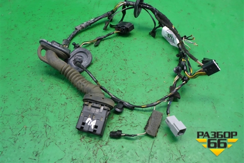 Проводка двери передней правой (8M5T14K138) для Ford Focus 2 с 2008-2011г (Фокус)