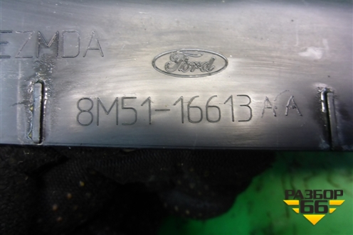 Накладка декоративная на переднюю панель (8W5116613AA) для Ford Focus 2 с 2008-2011г (Фокус)