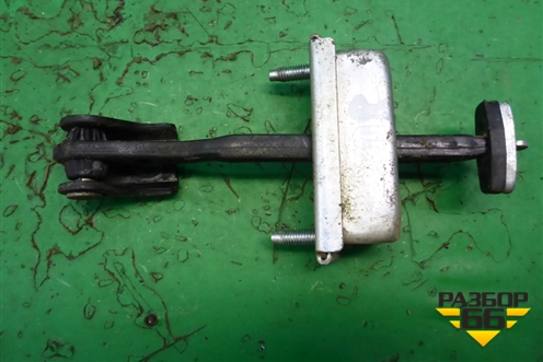 Ограничитель двери передней правой для Ford Focus 2 с 2008-2011г (Фокус)