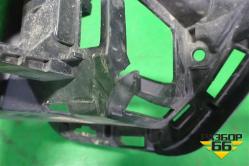 Кронштейн решетки радиатора (5311102C90) для Toyota Corolla (E21) с 2018г (Королла 210)