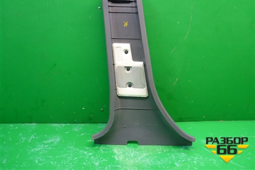 Обшивка стойки центральная нижняя правая (8584525200) для Hyundai Aсcent с 2000г (Акцент)