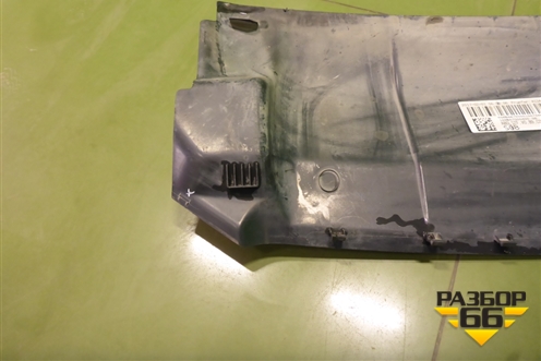 Накладка декоративная на переднюю панель (8W6807081) для Audi A5/S5 с 2016г (А5/С5)